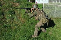 Воспитанники клуба «Ратник» постреляли из АК-74 и пулемета ПКМ на полигоне академии РХБЗ