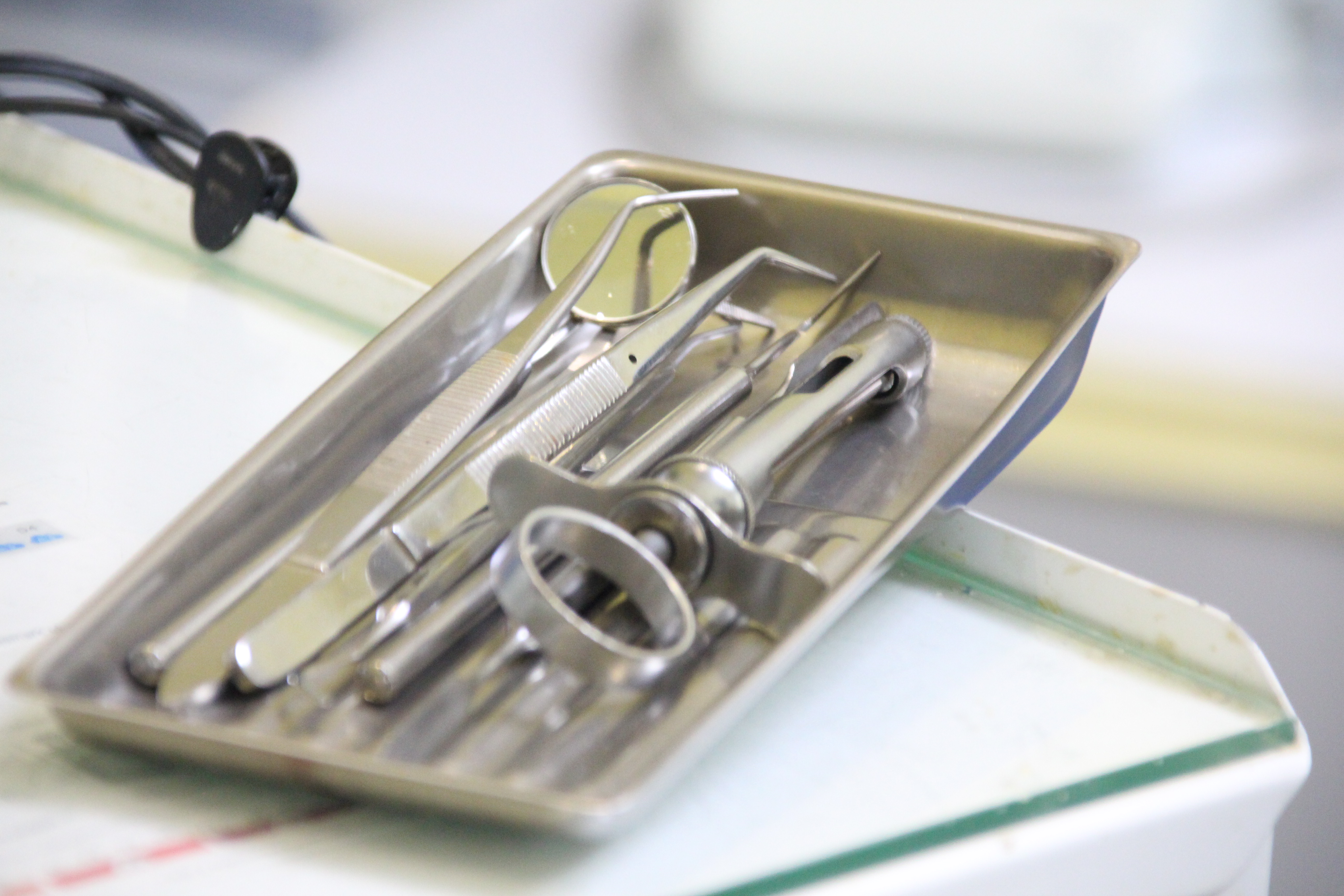 Надежные поставки стоматологических материалов: доверие от клиник и стоматологов