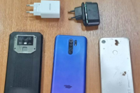 В Кинешемскую колонию ИК-4 пытались пронести мобильные телефоны