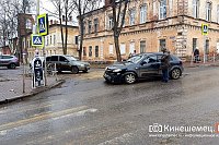 На перекрестке ул.Фрунзе и Комсомольской столкнулись «Калина» и «Шевроле Лачетти»