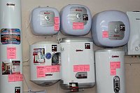 Как выбрать водонагреватель при отключении горячей воды: практическое руководство