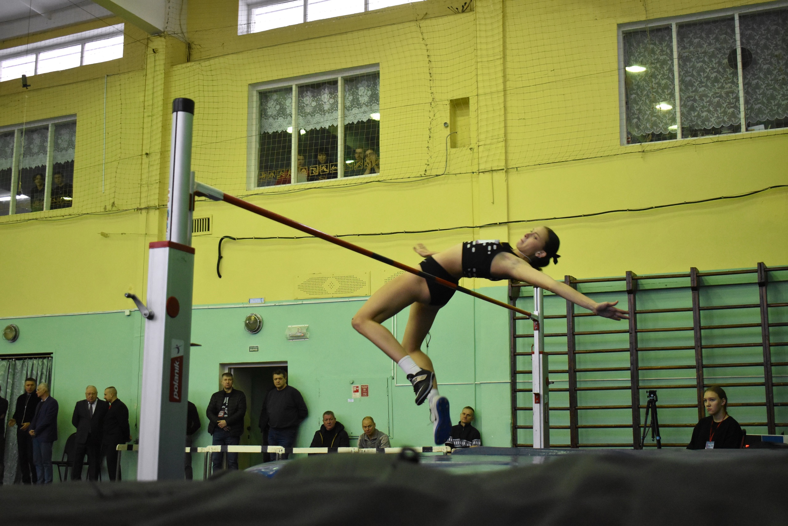 В Кинешме прошли традиционные соревнования по прыжкам в высоту «Покорение Эвереста»