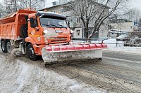 На улицах города продолжает работать техника УГХ