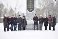 В День Героев Отечества в Кинешме возложили цветы к памятным знакам и обелискам