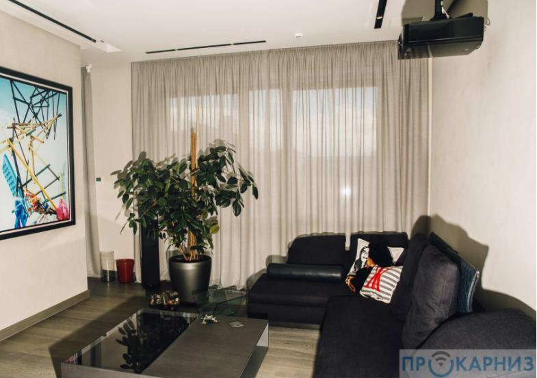 7 преимуществ штор с функцией «умный дом» для современного интерьера