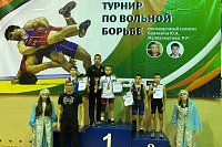 Давид Шигорин завоевал серебряную медаль на Всероссийском турнире по вольной борьбе