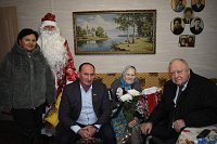 Участников Великой Отечественной войны поздравили с наступающим Новым годом