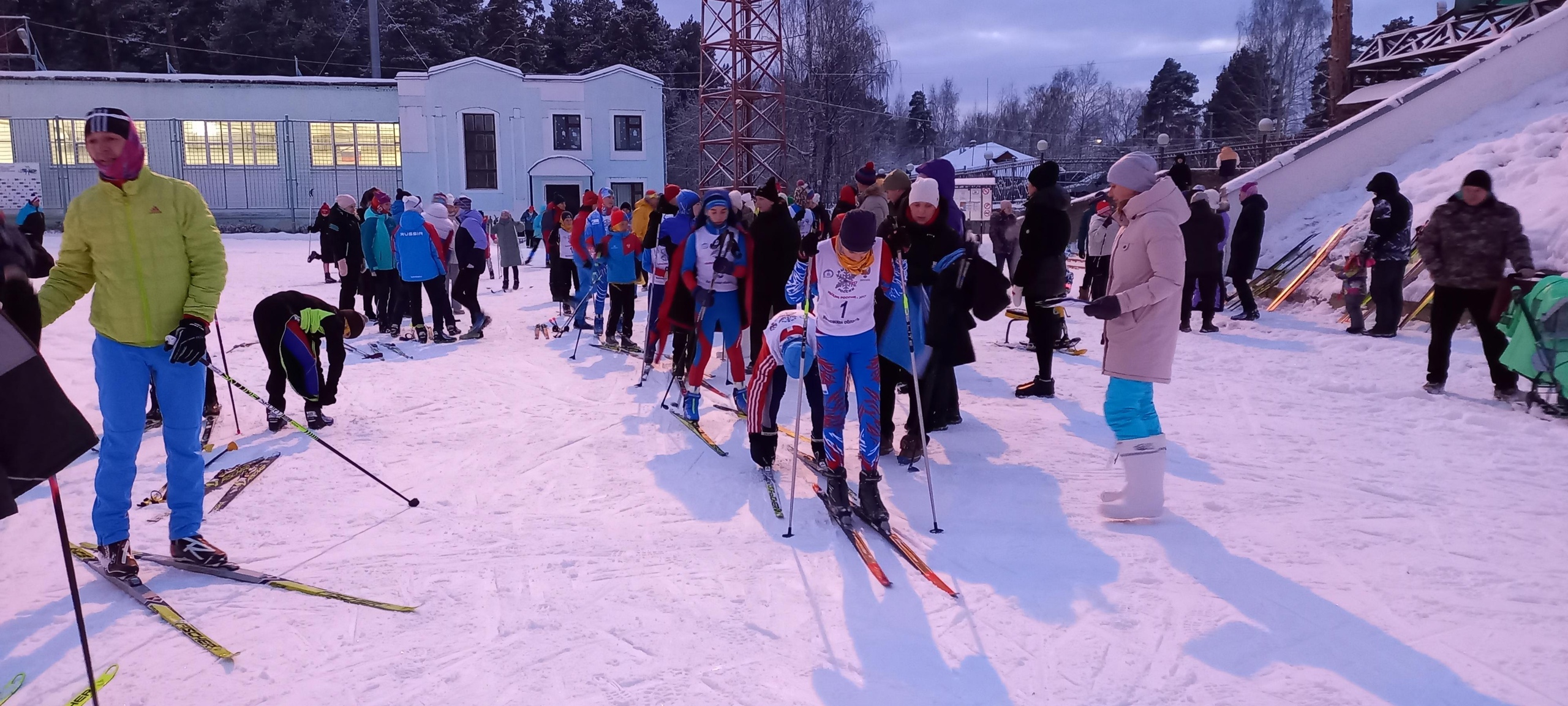 В Кинешме прошла «Вечерняя лыжная гонка» памяти Владимира Иванова