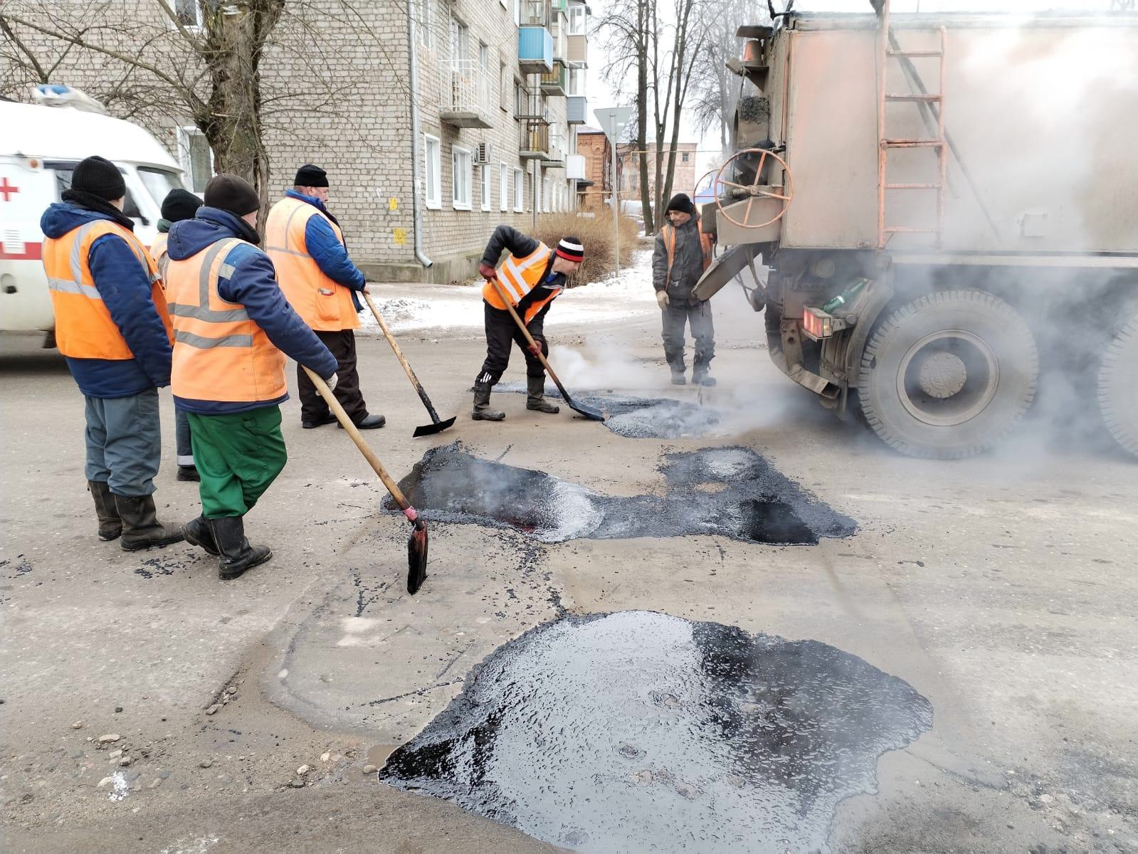 В Кинешму доставлен второй термобункер с литым асфальтом