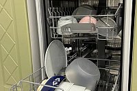 На посудомоечной машине Bosch горит значок крана