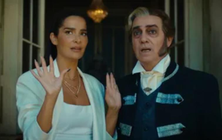 Подборка комедий с неожиданным сюжетом: фильмы, которые удивят