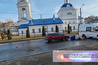 В Кинешме у Благовещенского храма иномарка сбила просящего милостыню