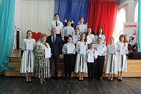 Михаил Батин вручил Благодарности студентам и преподавателям Кинешемского педколледжа