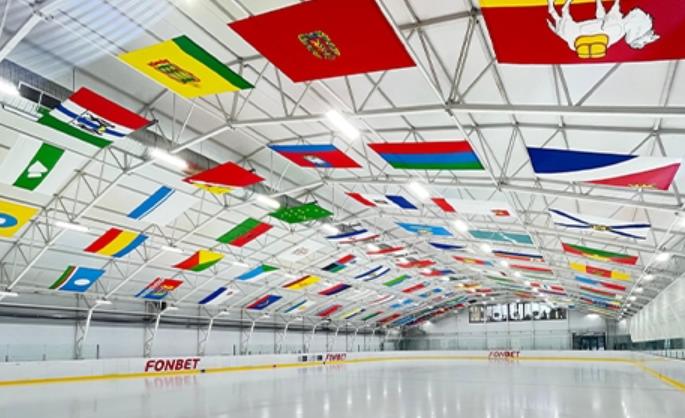 Производство флагов всех форматов: как текстильная печать обеспечивает яркость и долговечность