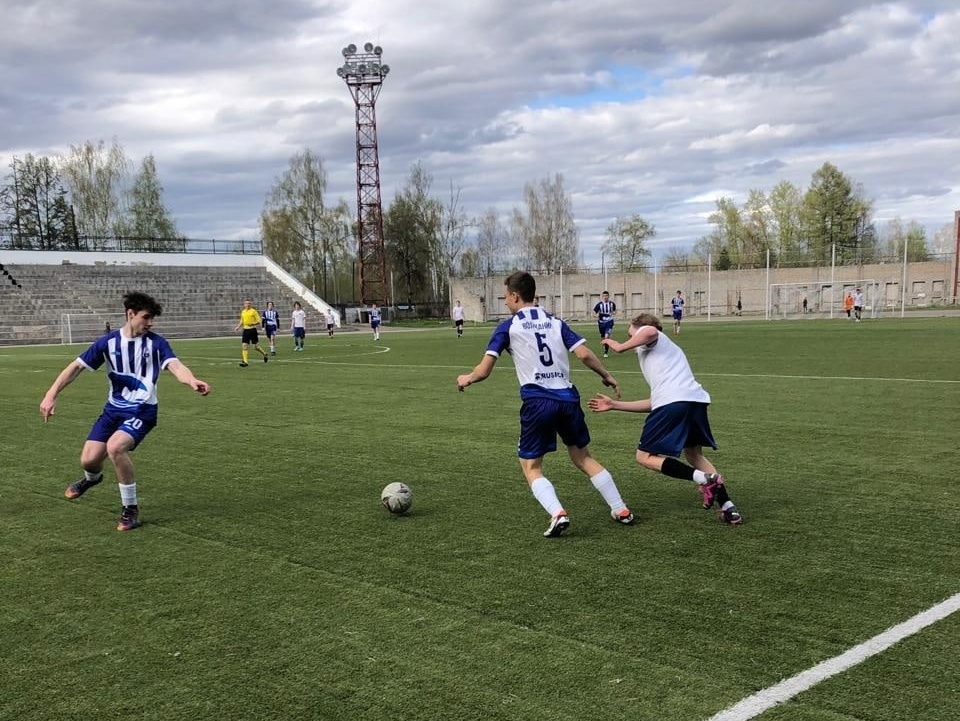 «Волжанин» одержал две победы на зональном этапе турнира «Кожаный мяч»