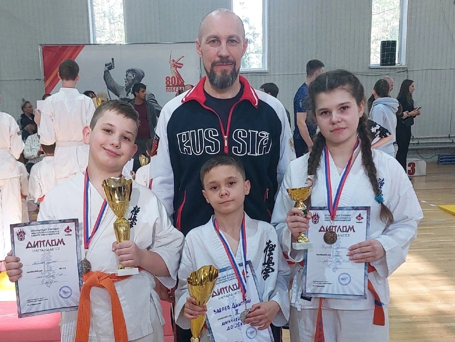 Кинешемцы взяли серебро и бронзу на турнире по каратэ в Подольске