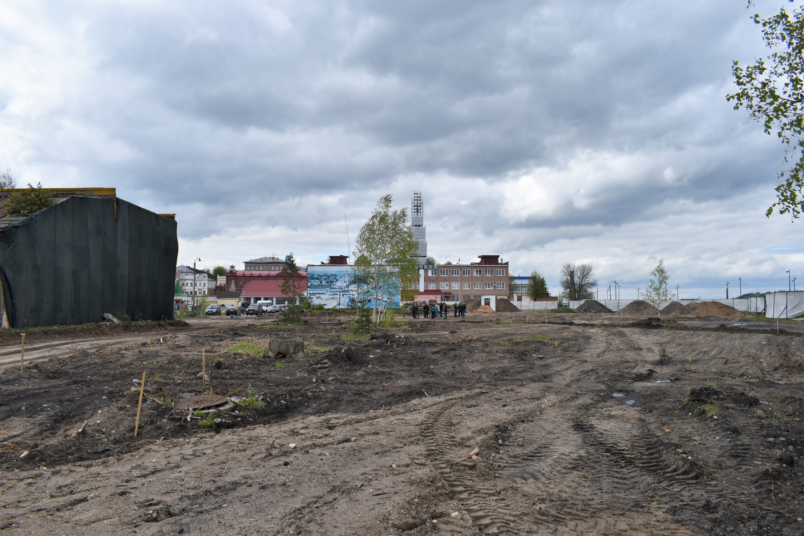 В Кинешме продолжается благоустройство «Стрелки» и сквера на ул.Гагарина