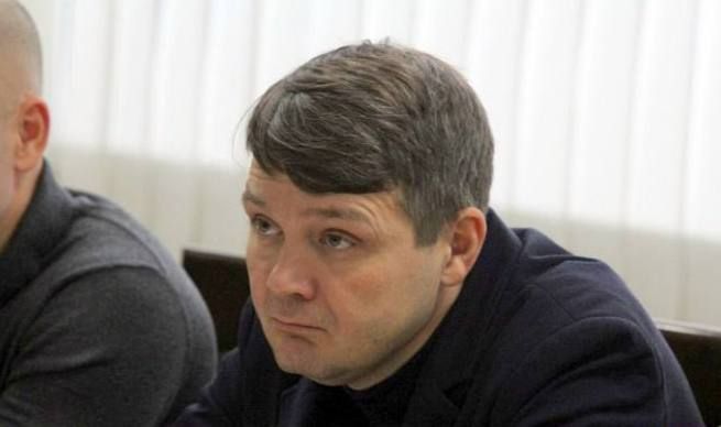 Не со всеми коммунистами бывает по пути