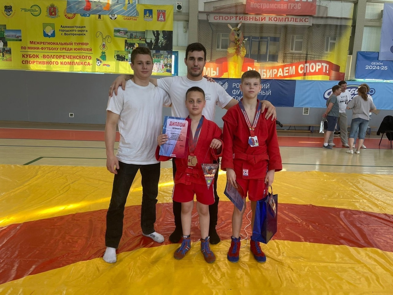 Кинешемцы стали призерами турнира по самбо в Волгореченске