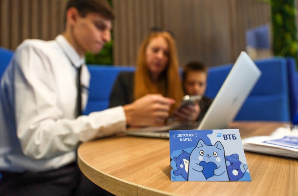 Большинство жителей ЦФО хотят использовать цифровых помощников для защиты детей