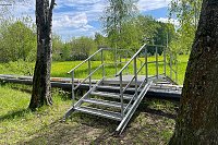 На стадионе в микрорайоне «Фабрика№ 1» установили переход через теплотрассу