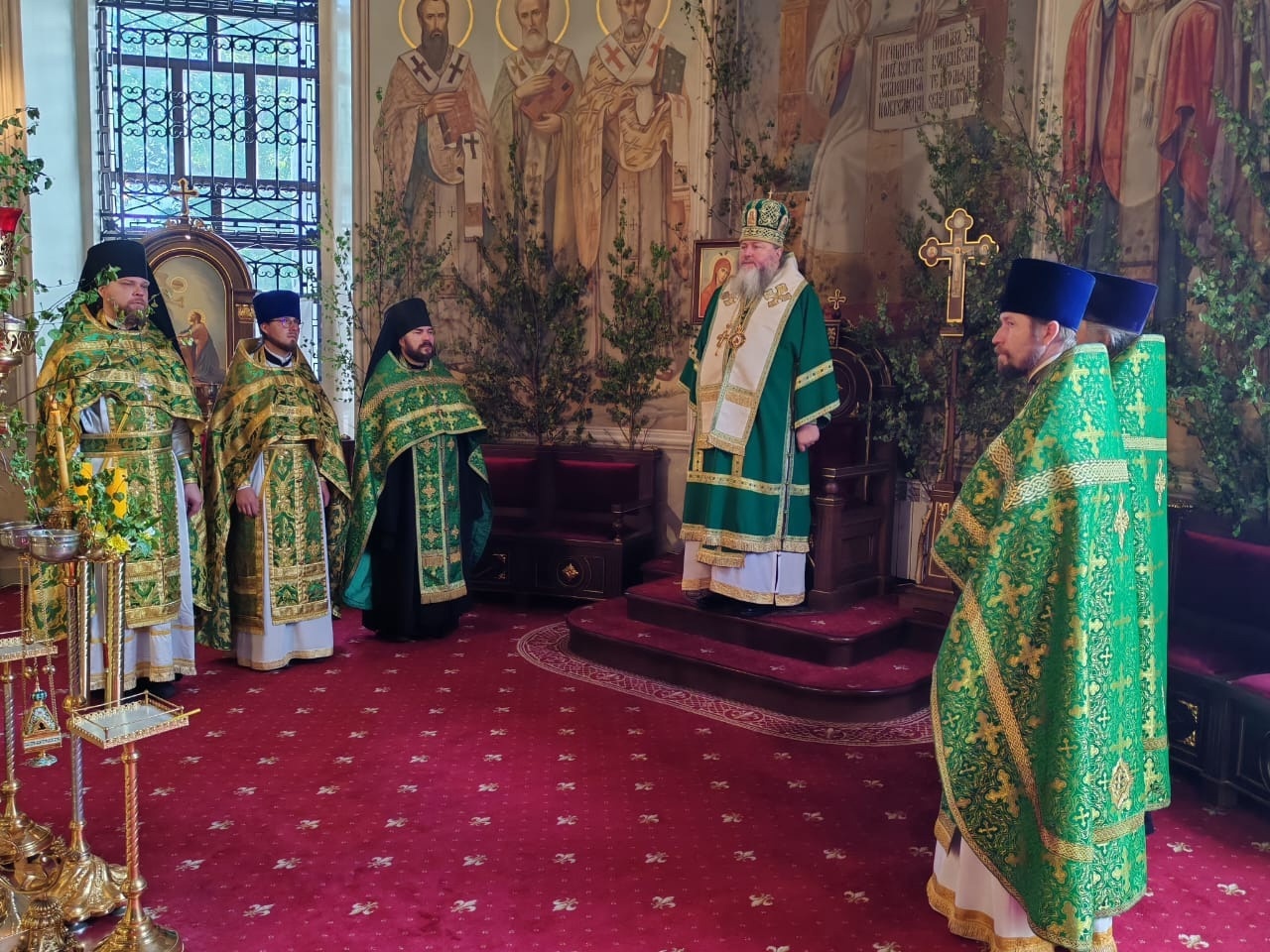 В Кинешме отметили День Святой Троицы