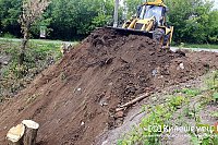 Кто разрешил завалить овраг на Лесозаводе землей с мусором?