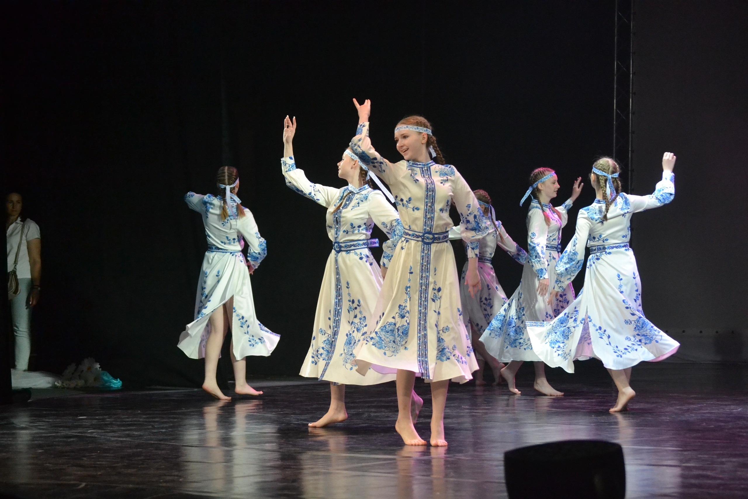 Театр танца «Чайка» выступил с отчетным концертом