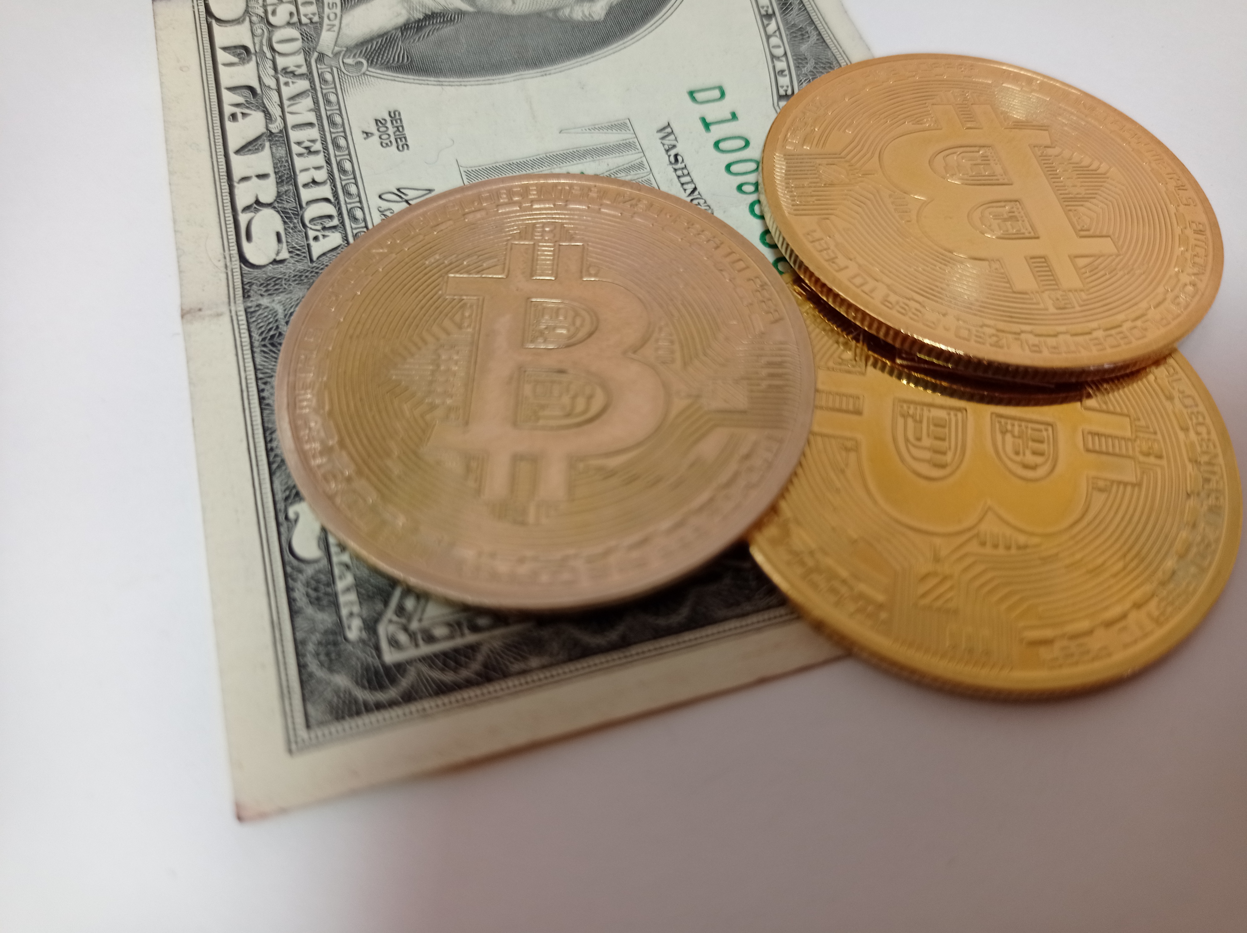 Криптокошелек без комиссий в сети Ethereum