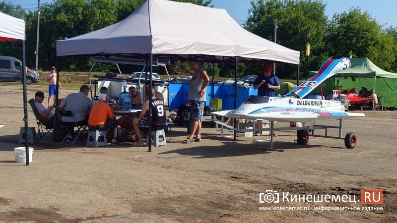 В Кинешму прибывают участники Первенства и Чемпионата России по водно-моторному спорту