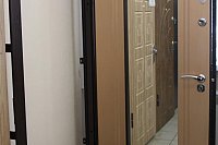 Как подобрать входные двери на заказ под интерьер и требования безопасности