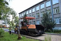 В Кинешме асфальтируют территорию у школы №19