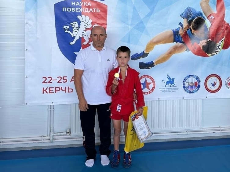 Шоров Амир победил на Всероссийских соревнованиях по самбо