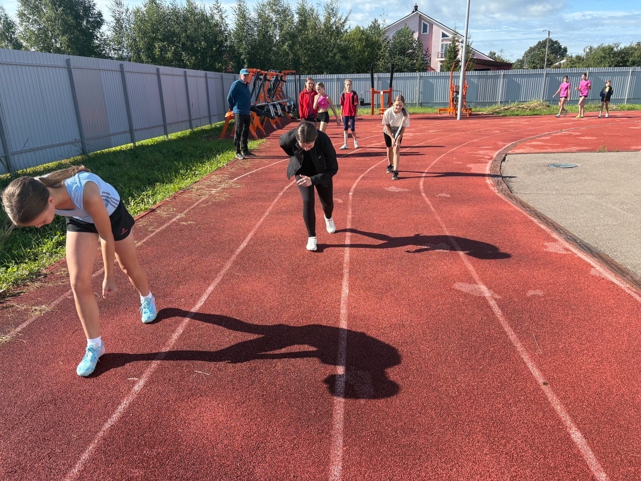 Кинешемские легкоатлеты соревновались в беге на 150 метров