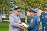 Глава МЧС России Александр Куренков передал ивановским спасателям новую технику