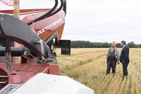 В хозяйствах Ивановской области продолжается уборочная кампания