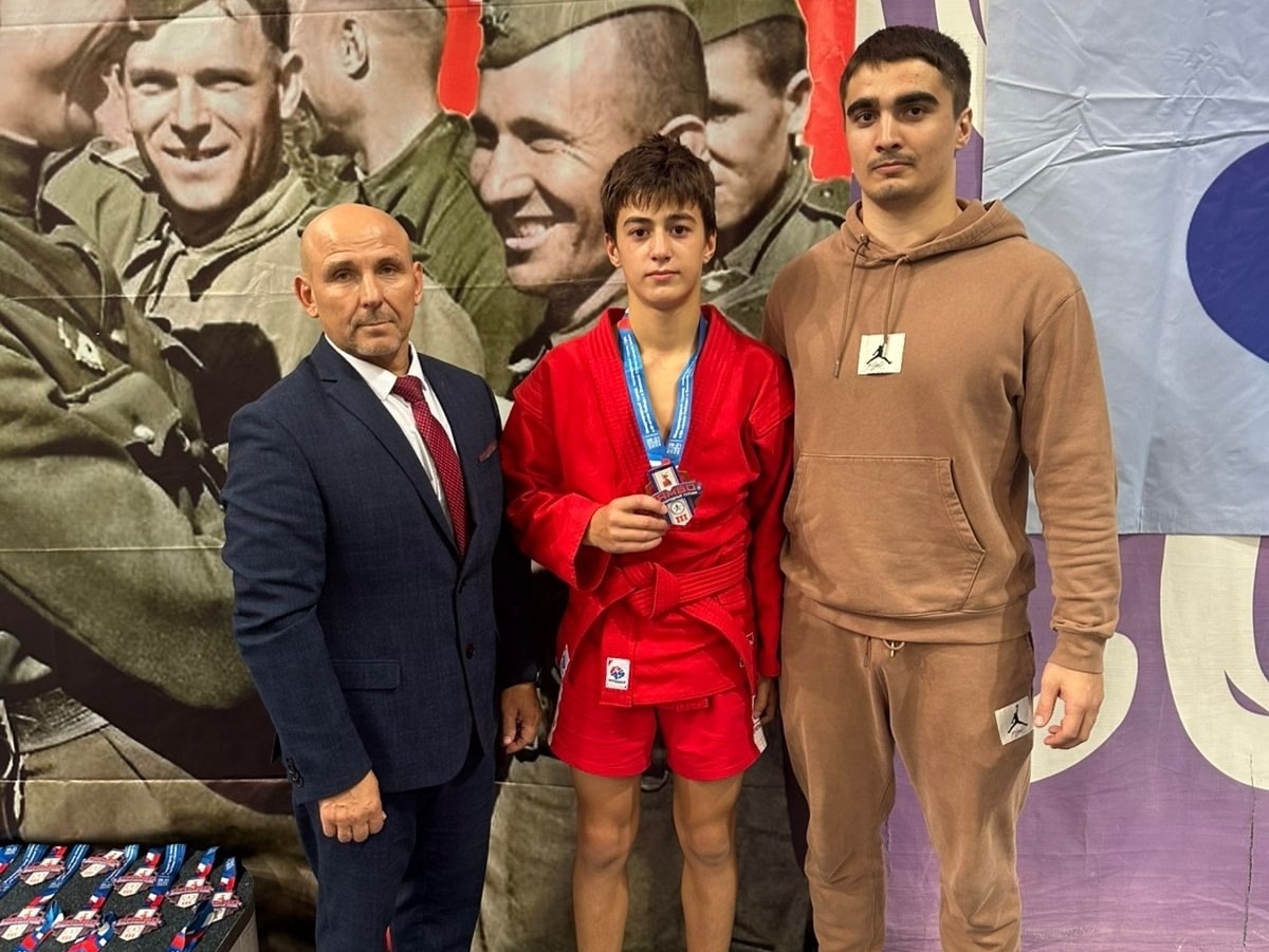 Кинешемец Мухаммад Курбанов стал призером Международного турнира по самбо