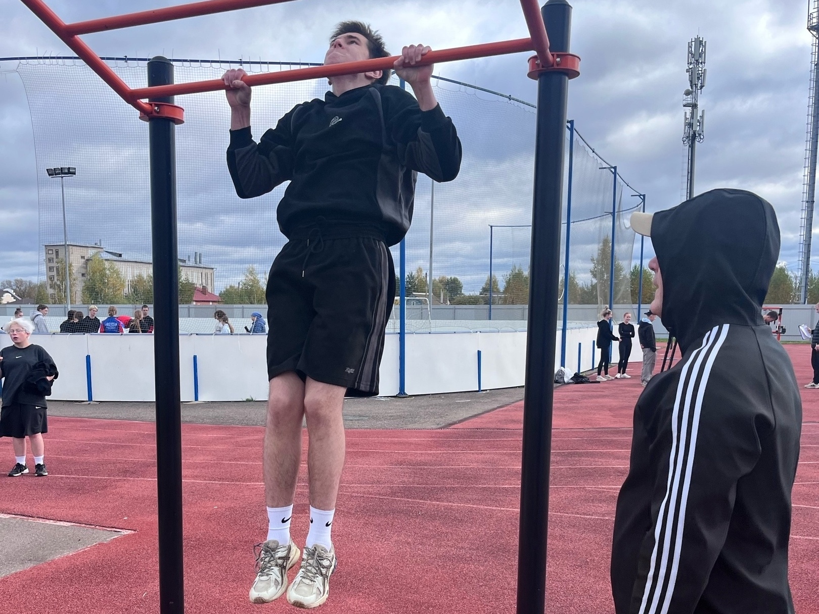 Старшеклассники и студенты колледжей сдали нормы ГТО