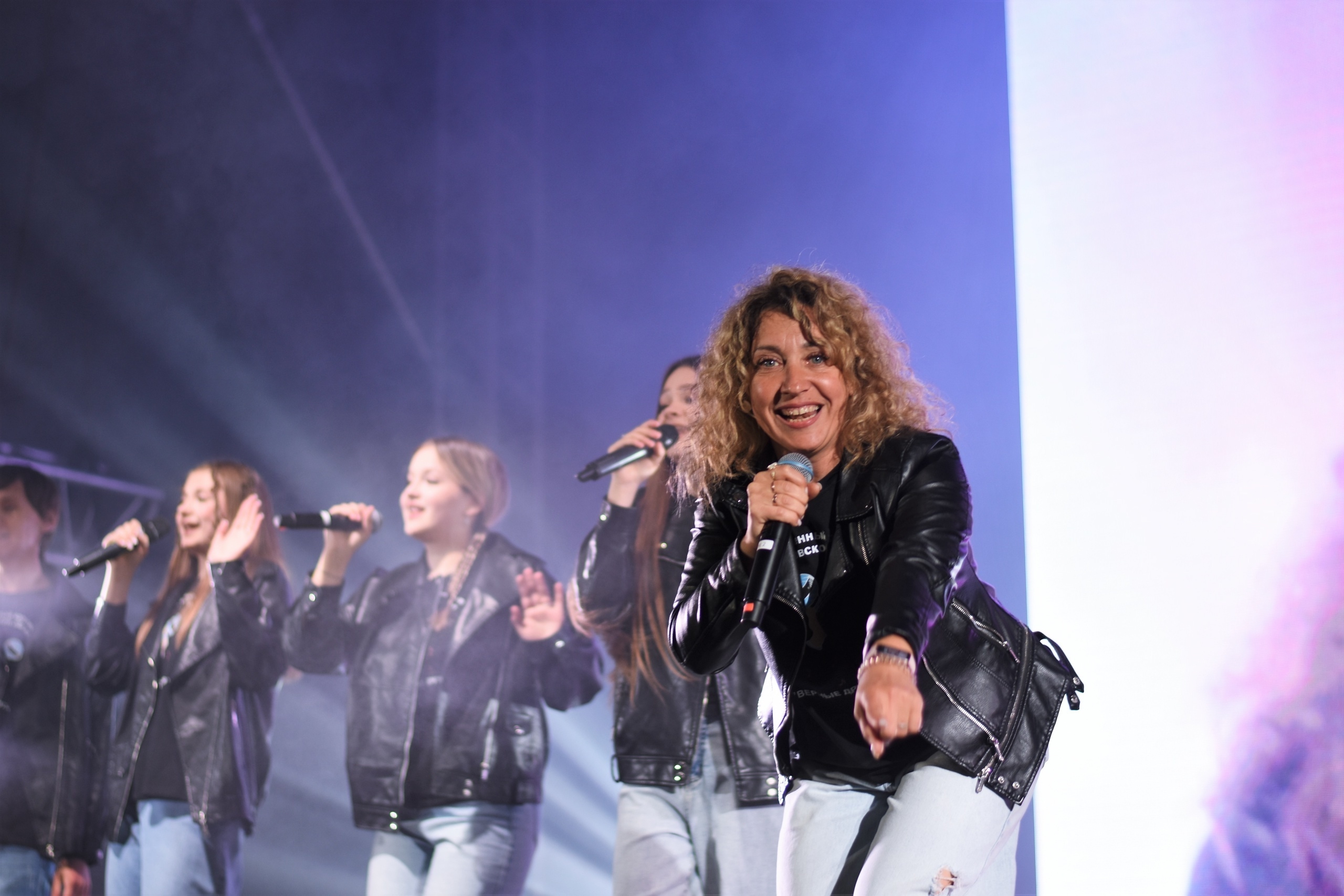 Клуб «Октябрь» откроет творческий сезон большим концертом