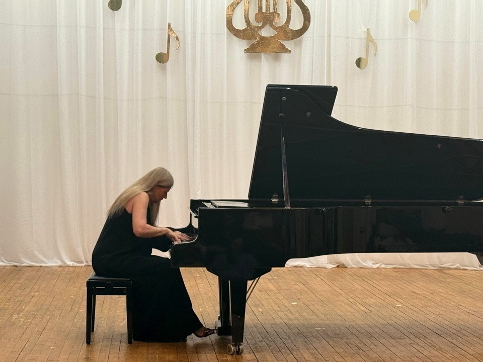 В Кинешме выступила пианистка с мировым именем Валентина Лисица