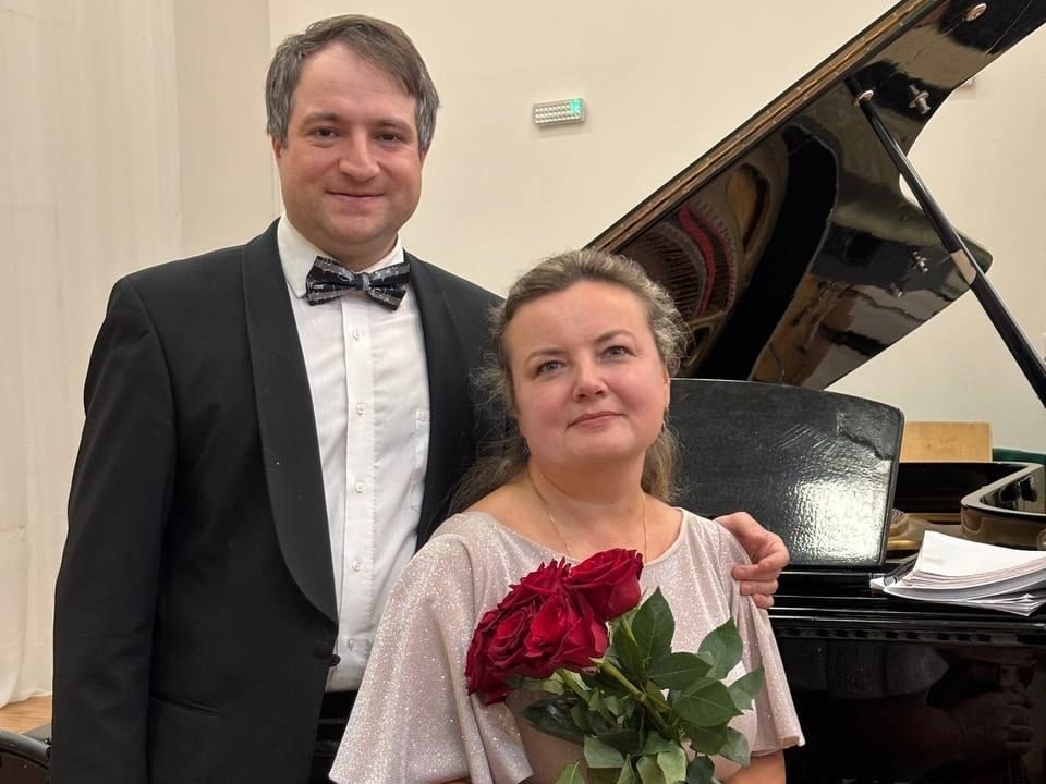 В Кинешме выступил фортепианный дуэт Чистяковой и Кудряшова