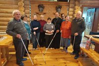 В храме Дмитрия Солунского состоялось занятие по изучению азбуки Брайля