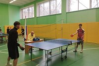 Школа №16 стала лучшей в соревнованиях по настольному теннису