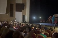 Во время спектакля «Ревизор» в Кинешемском театре внезапно погас свет