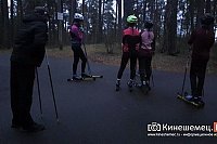 На лыжероллерной трассе в Кинешме дети тренируются в полной темноте