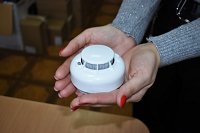 В Кинешме отдельным категориям граждан выдают дымовые пожарные извещатели