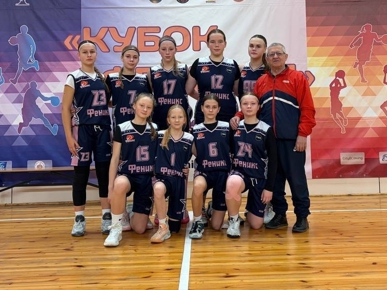 Баскетболистки «Арены» стали призерами турнира «Кубок осени»