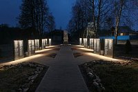 В селе Батманы торжественно открыли сквер «Аллея Славы»