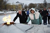 В День Героев Отечества в Кинешме возложили цветы к памятным знакам и обелискам