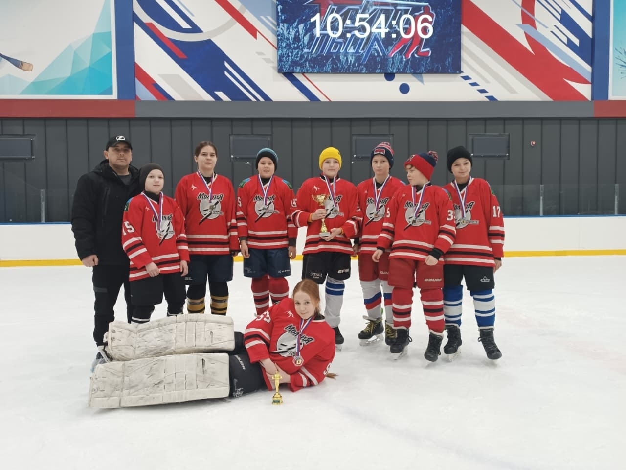 Хоккеисты «Молнии» выиграли Рождественский турнир в Иванове